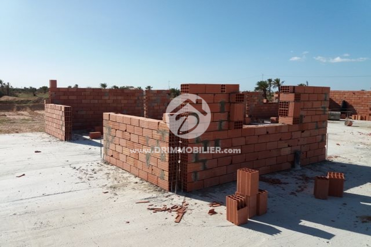 Continuation de travaux .. 'Chantier الخنانسة' -   Notre Chantiers Djerba